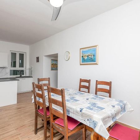 Nice Apartment In Podaca With Wi-Fi Exterior photo