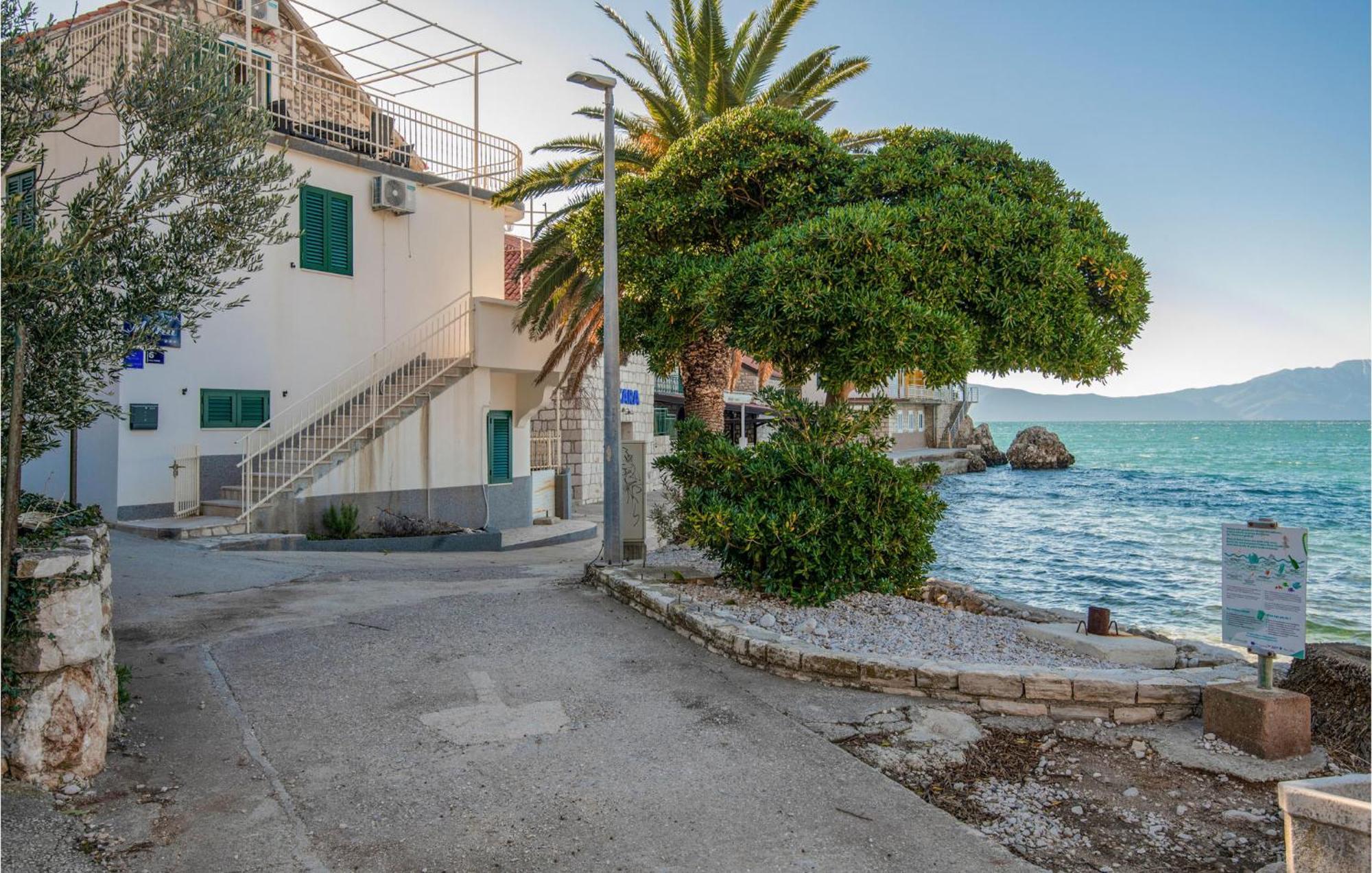 Nice Apartment In Podaca With Wi-Fi Exterior photo